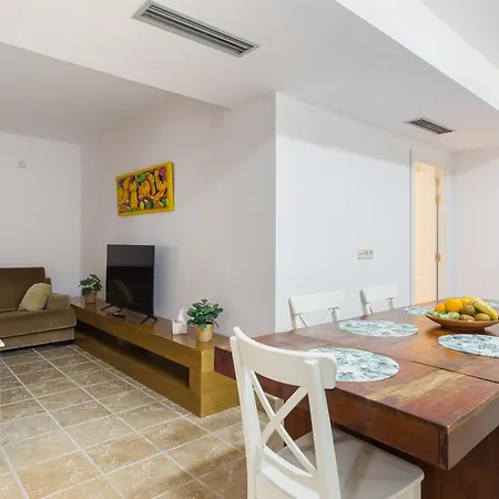 Apartment Luny