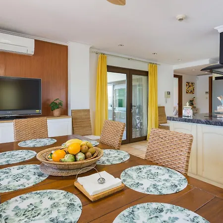 Apartment Luny *